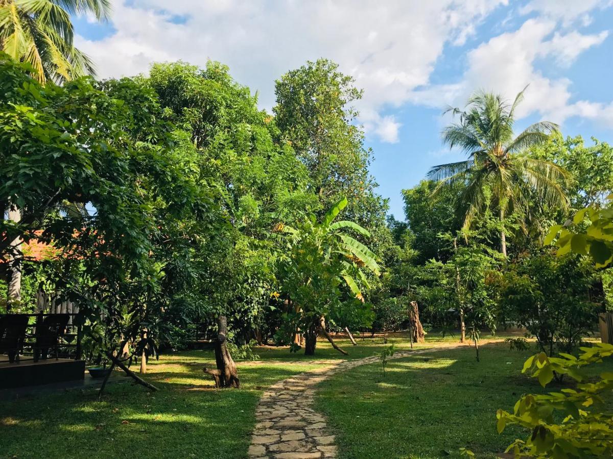 Mango Tree House Hotel Udawalawe Exterior photo